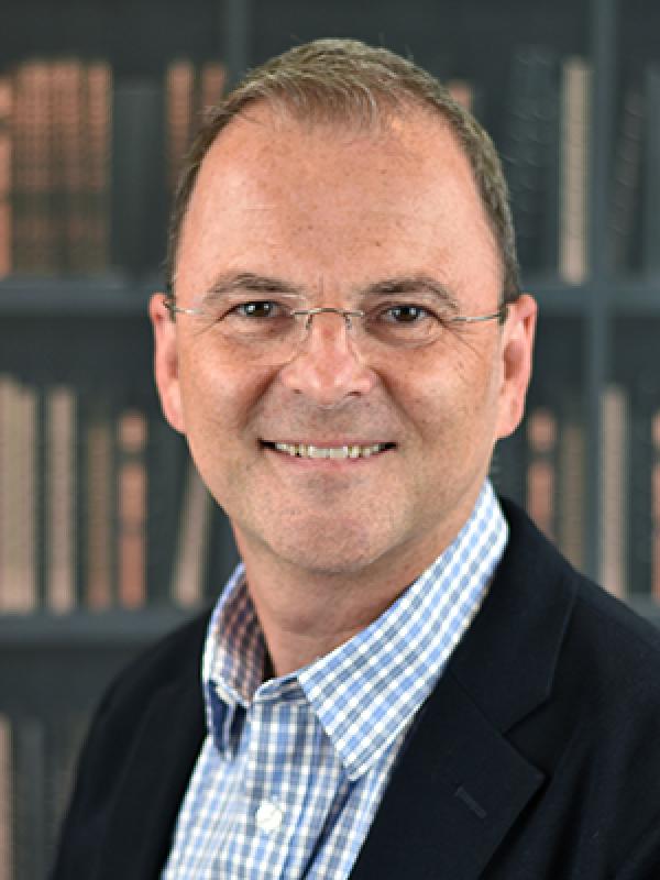 Christopher Gelpi